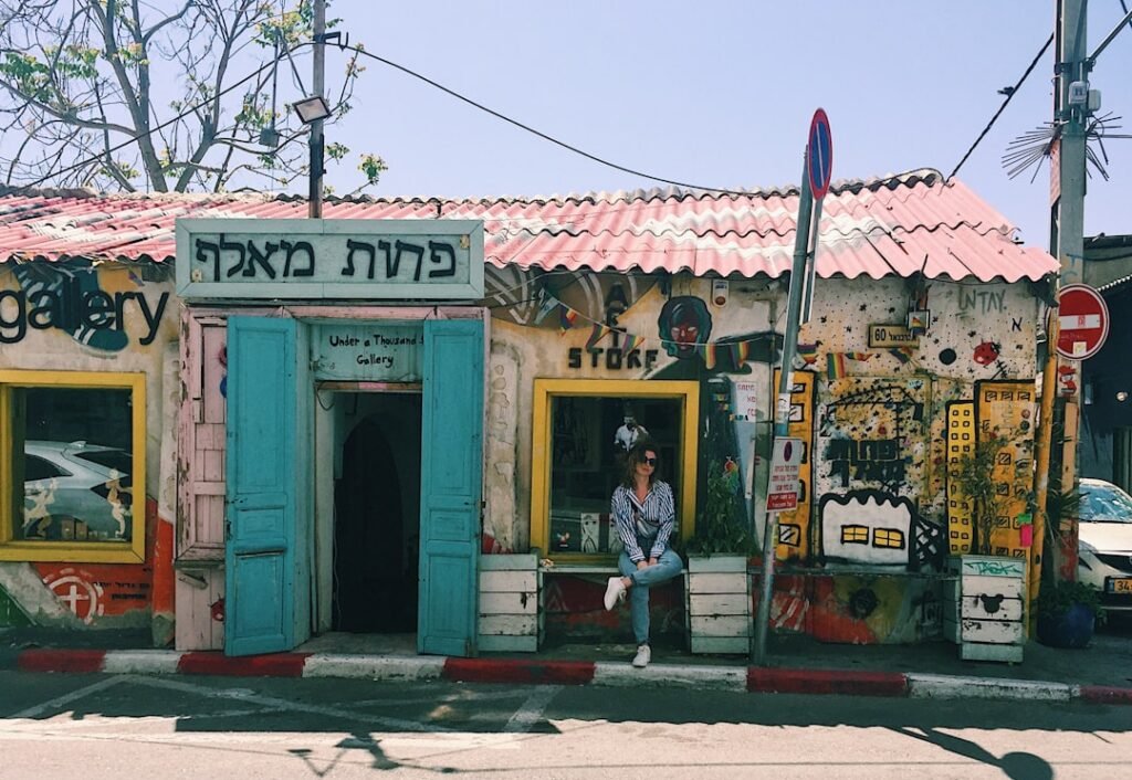 ניווט בעולם המשפטי המורכב: המדריך המקיף שלך בתל אביב